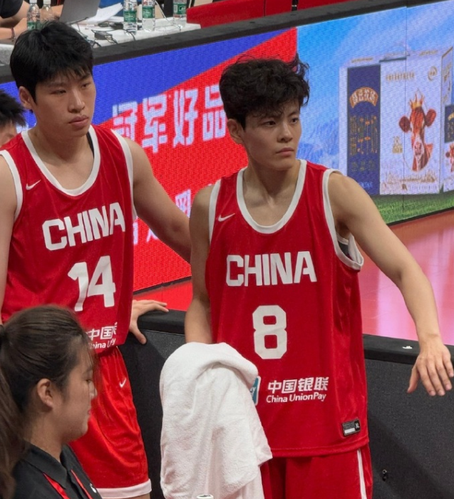 aj, 而且欧洲步