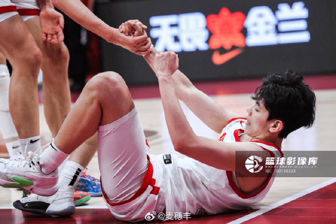 马上打女篮 马上打女篮