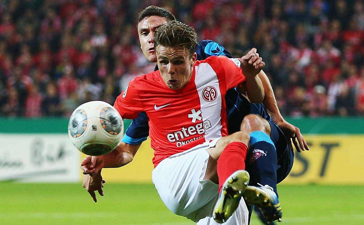 耗巨大, 得了 耗巨大, 得了